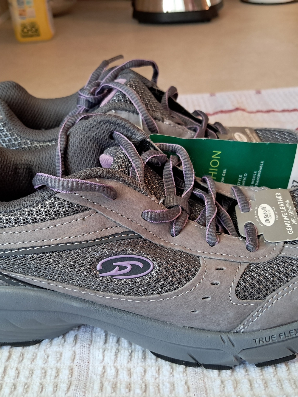 Dr Scholl's Everest Women's Size 6.5 Gray Purple Suede Gel Athletic Sneakers NWT